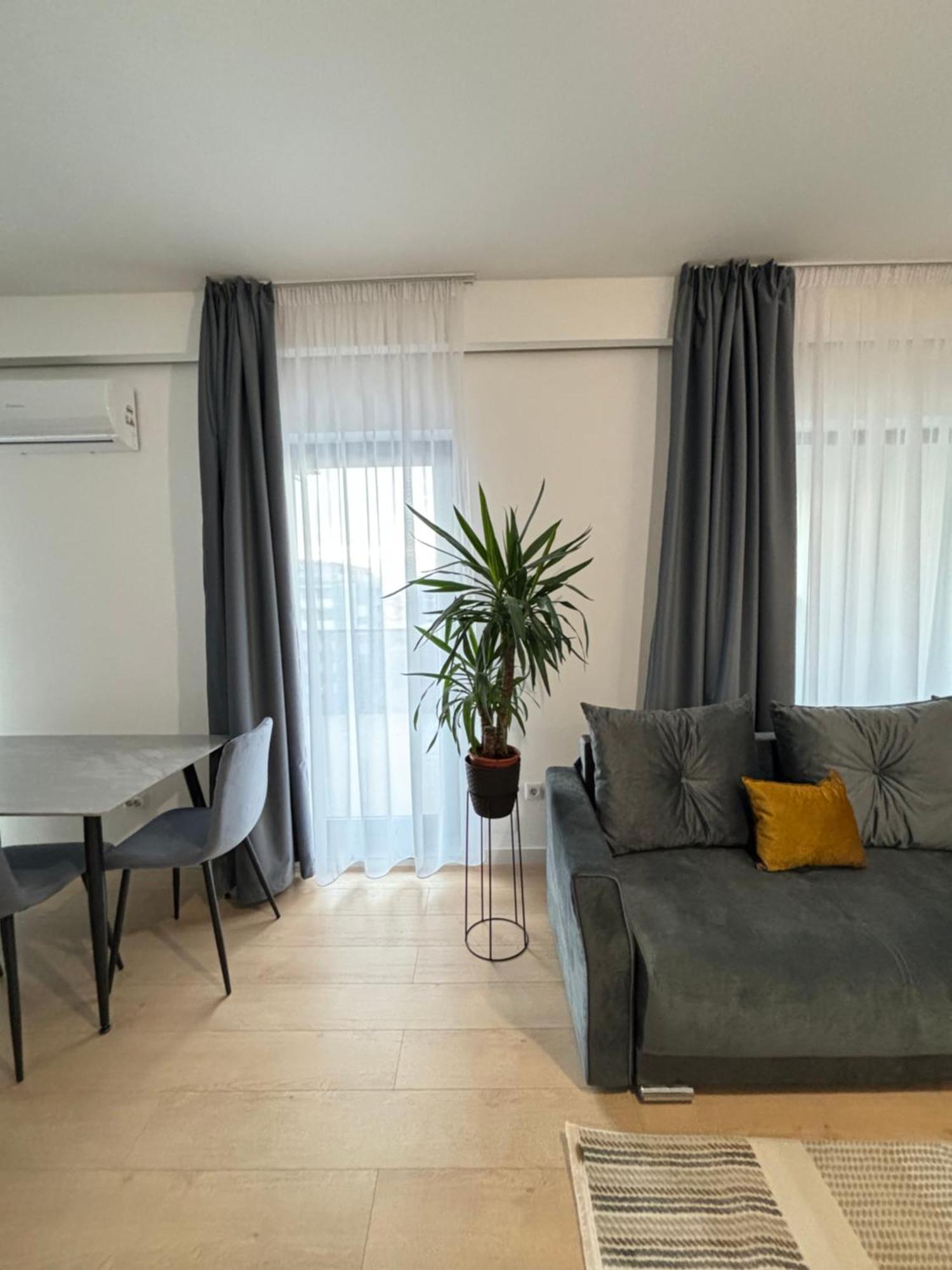 Floreşti Exit Aparthotel מראה חיצוני תמונה