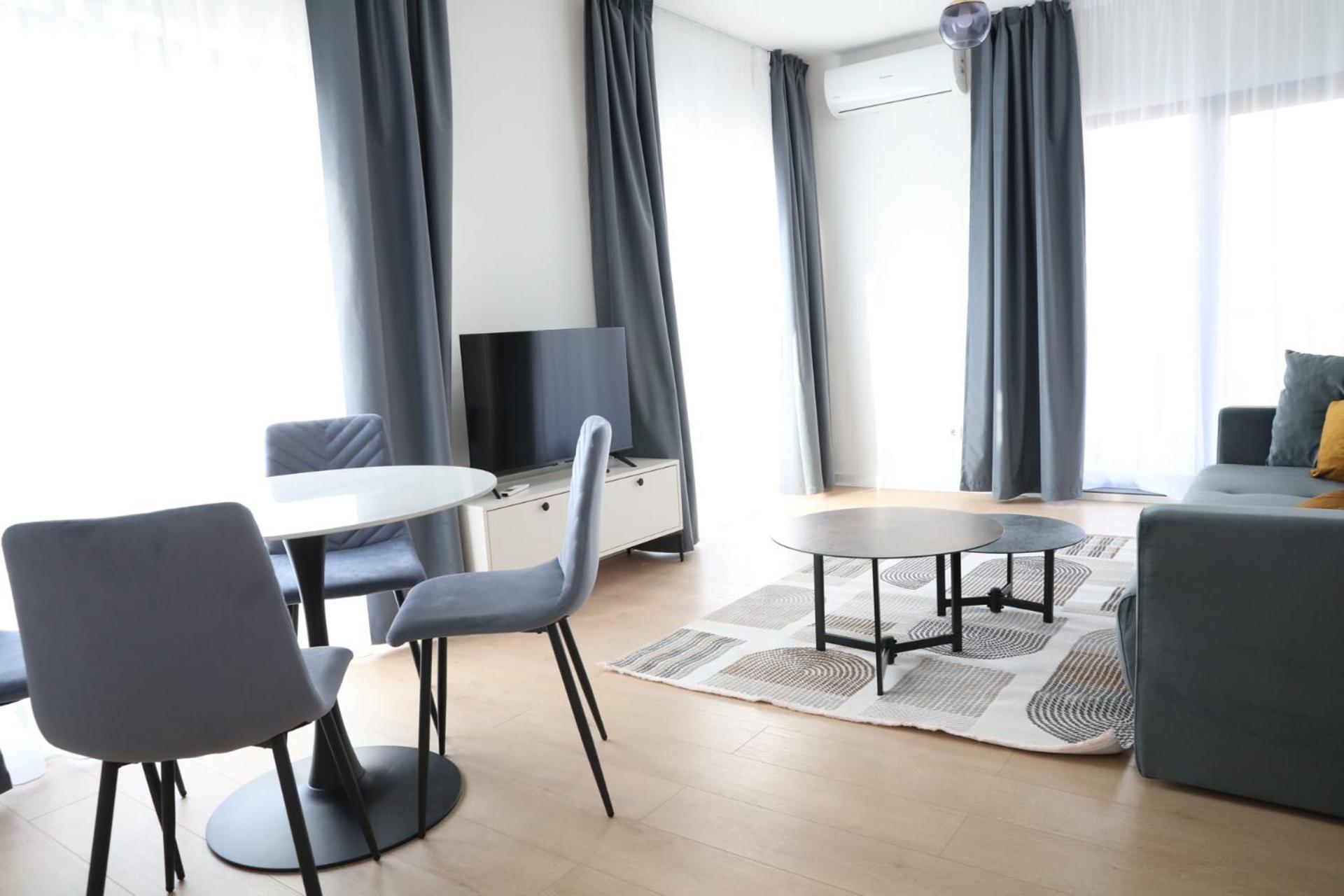 Floreşti Exit Aparthotel מראה חיצוני תמונה
